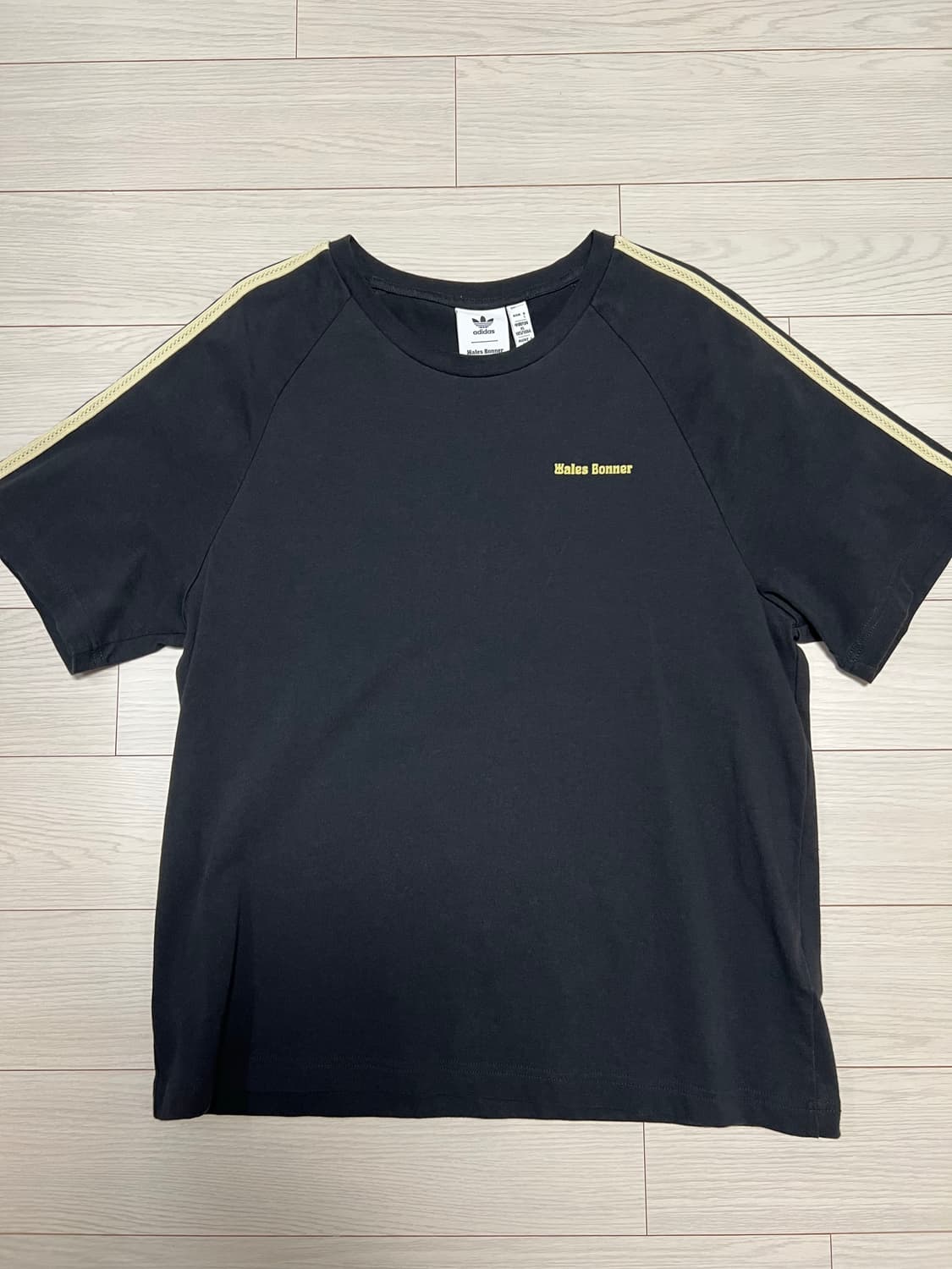 아디다스 웨일즈 보너 반팔 티셔츠 상품이미지1