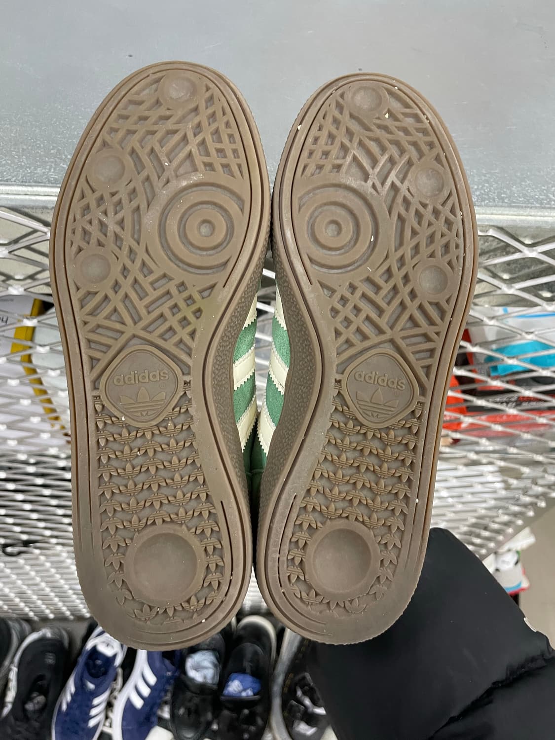 아디다스 핸드폴 스페지알 그린 235 상품이미지6