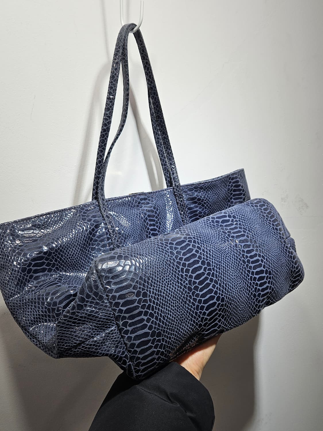 Safi  블루 뱀피무늬 쇼퍼백/숄더백 상품이미지9