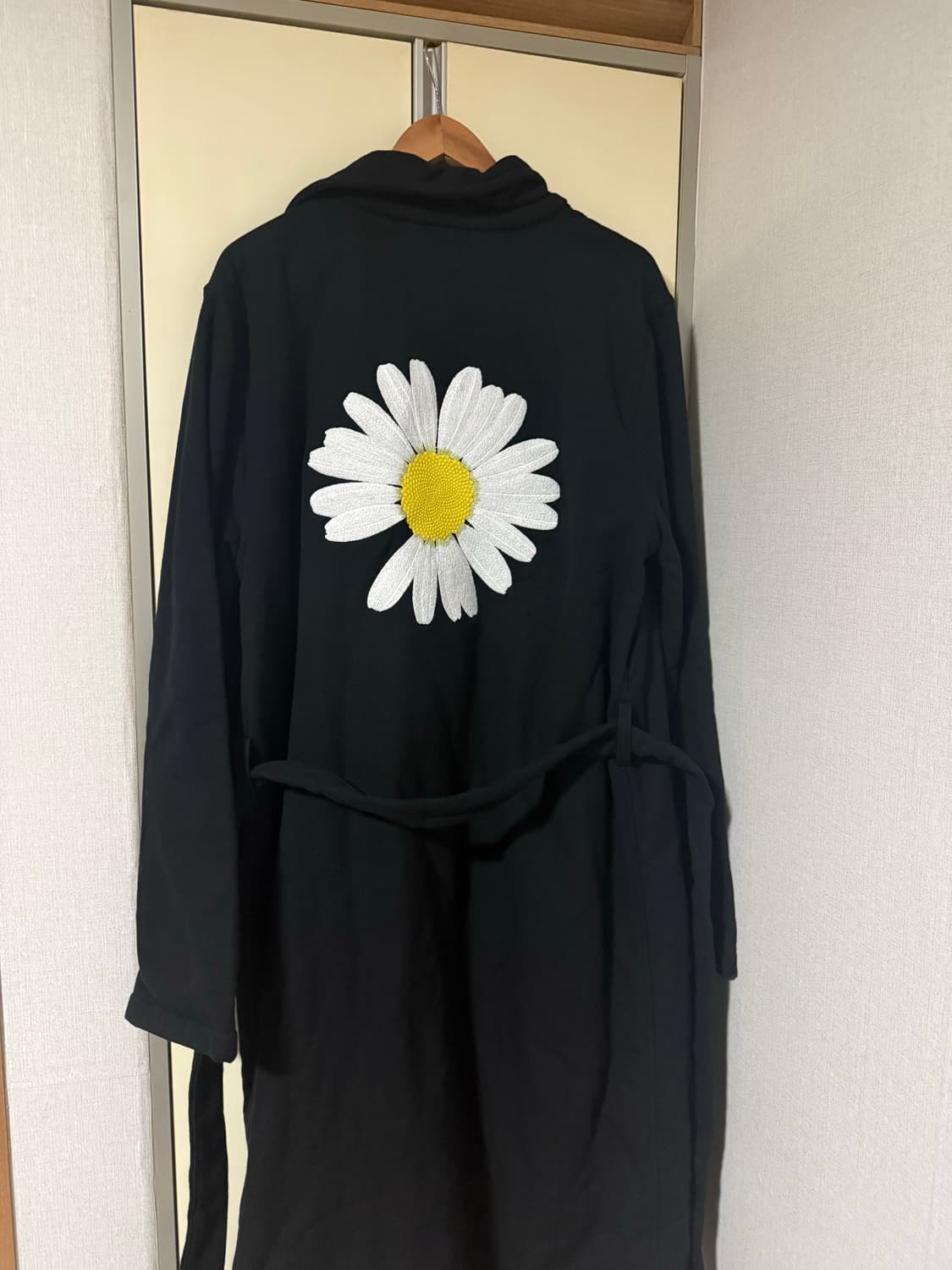 피스마이너스원 로브 상품이미지3