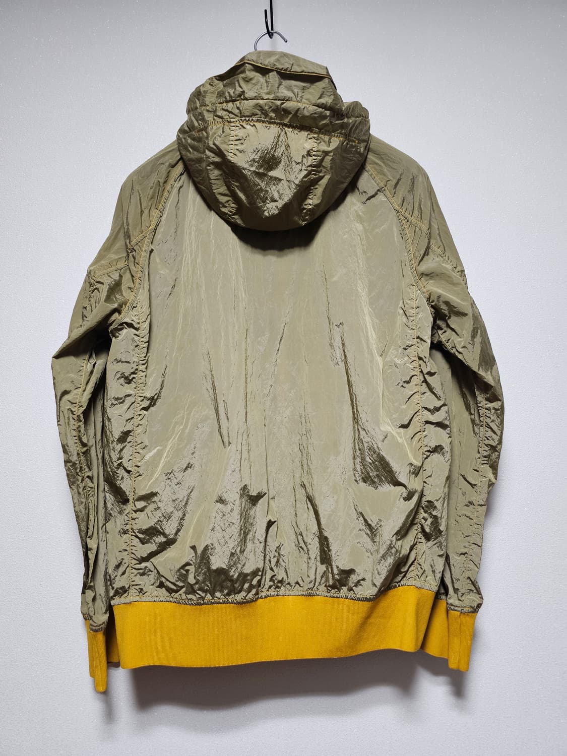 스톤아일랜드 나일론 메탈 와트로 자켓 상품이미지2