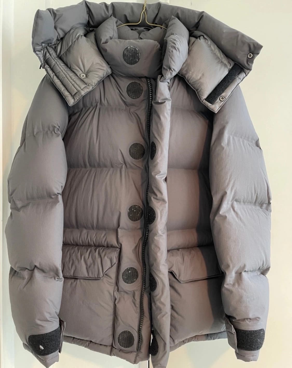 NORTH FACE 그레이 패딩 M사이즈 상품이미지3