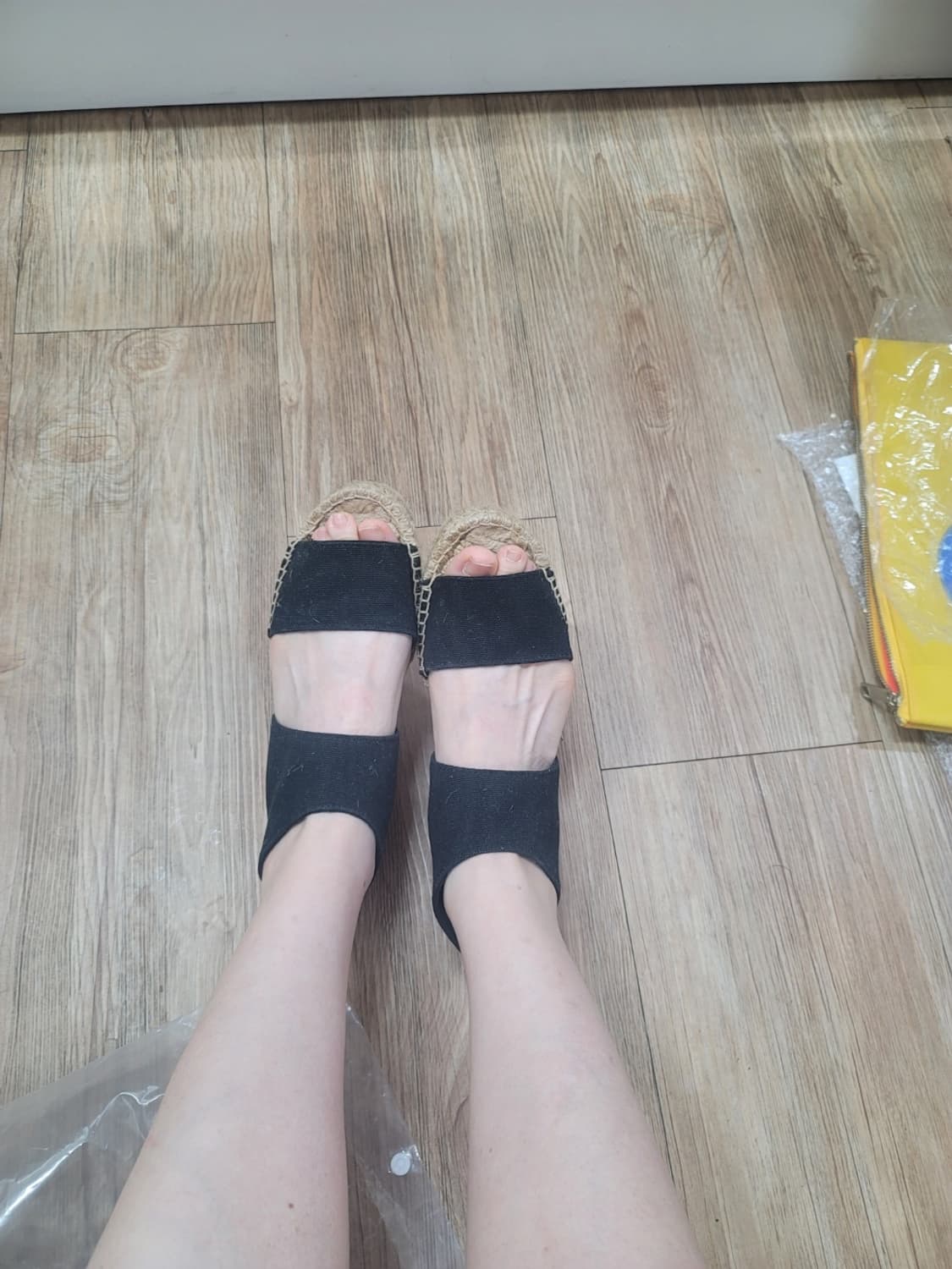 H&M 샌들 상품이미지1