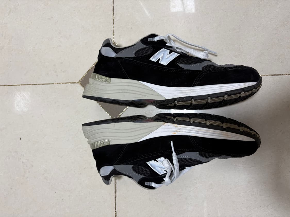뉴발란스 992 285 코어블랙그레이 상품이미지2