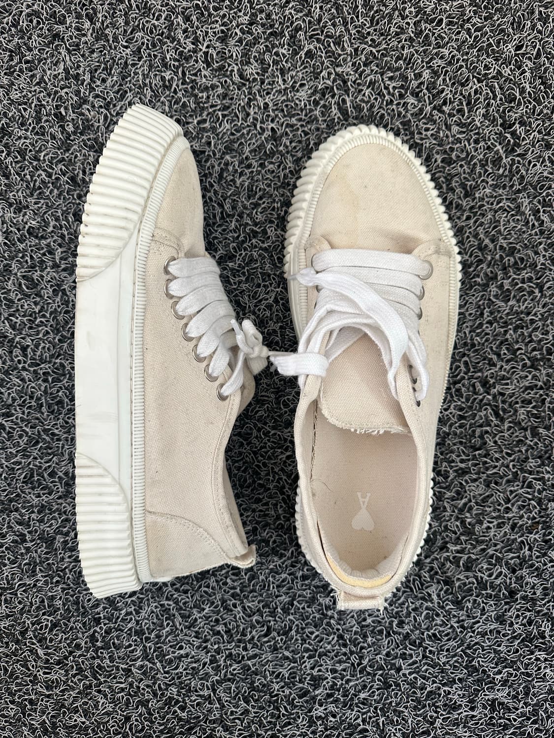 AMI 아미 스니커즈 베이지 41 (260mm) 상품이미지3