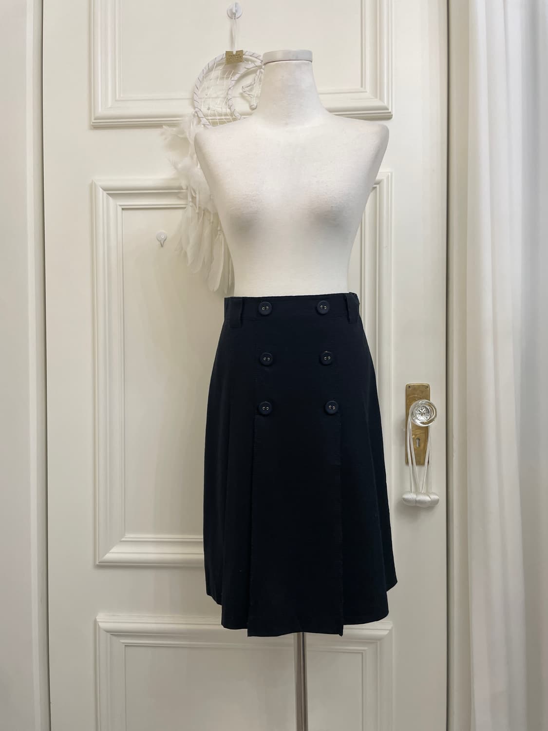 dark navy button point pleats midi skirt 상품이미지1