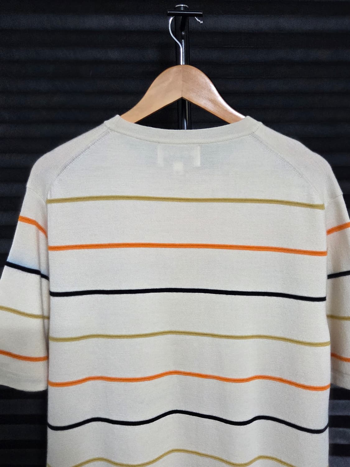 [솔리드옴므] 멀티 스트라이프 크루넥 반팔 니트 | 00081 상품이미지5