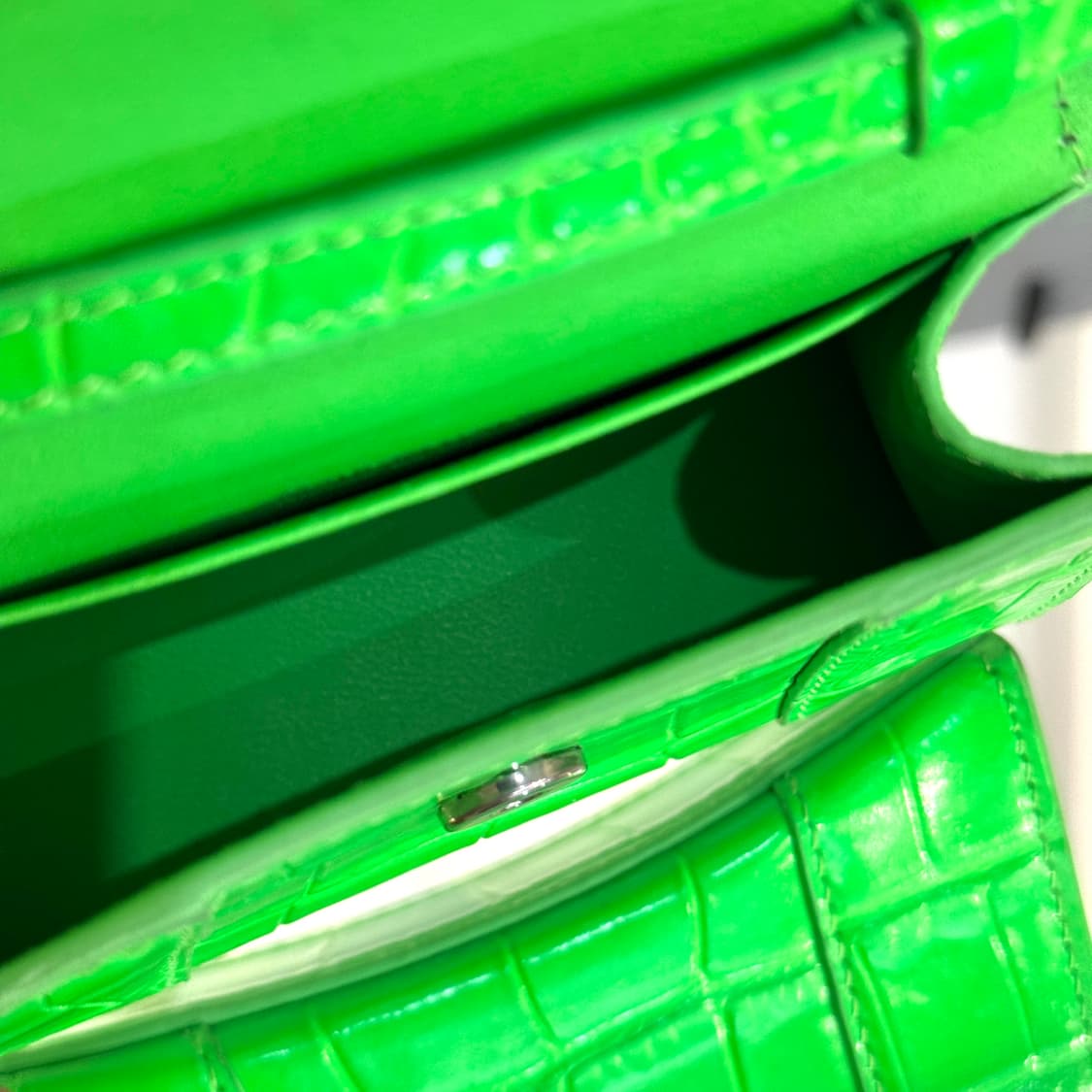 발렌시아가 아워글래스 크로커다일 미니 토트 크로스백 상품이미지10