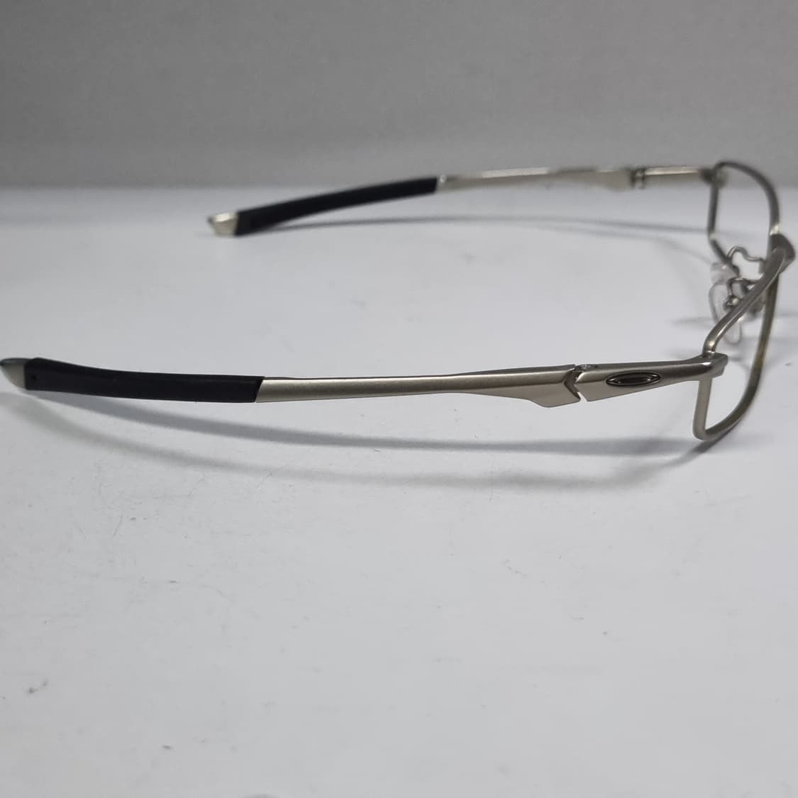 오클리 안경 RX 보틀로켓 2.1 라이트 상품이미지4