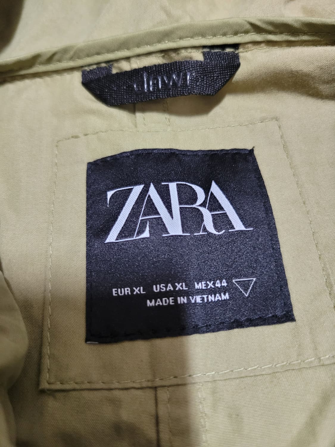 자라 zara 유틸리티 오버사이즈 파카 피쉬테일 XL 상품이미지4