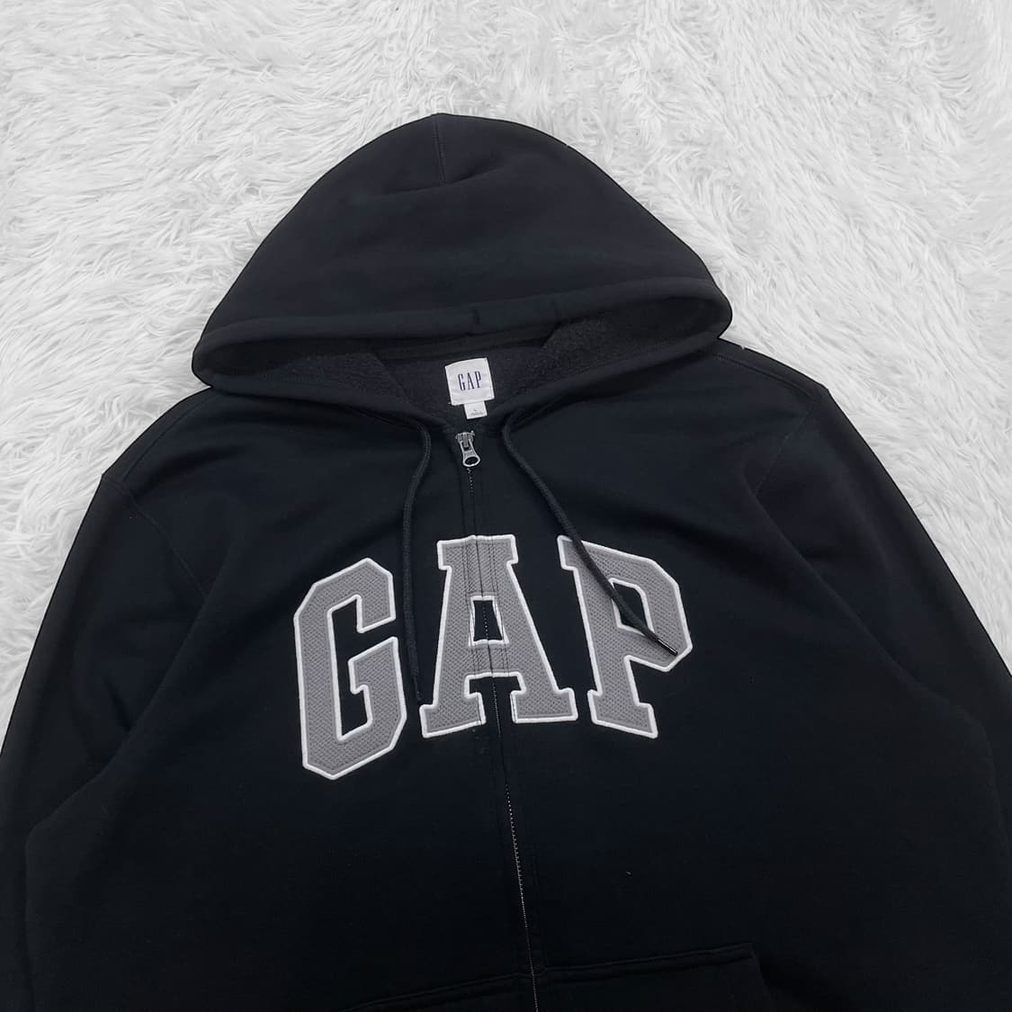 갭 Gap 스펠 로고 후드집업 블랙 상품이미지3