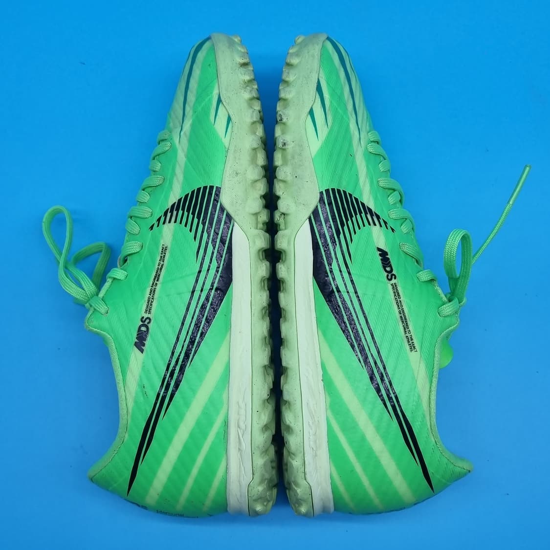 h 나이키 머큐리얼 베이퍼15 풋살화235 상품이미지5