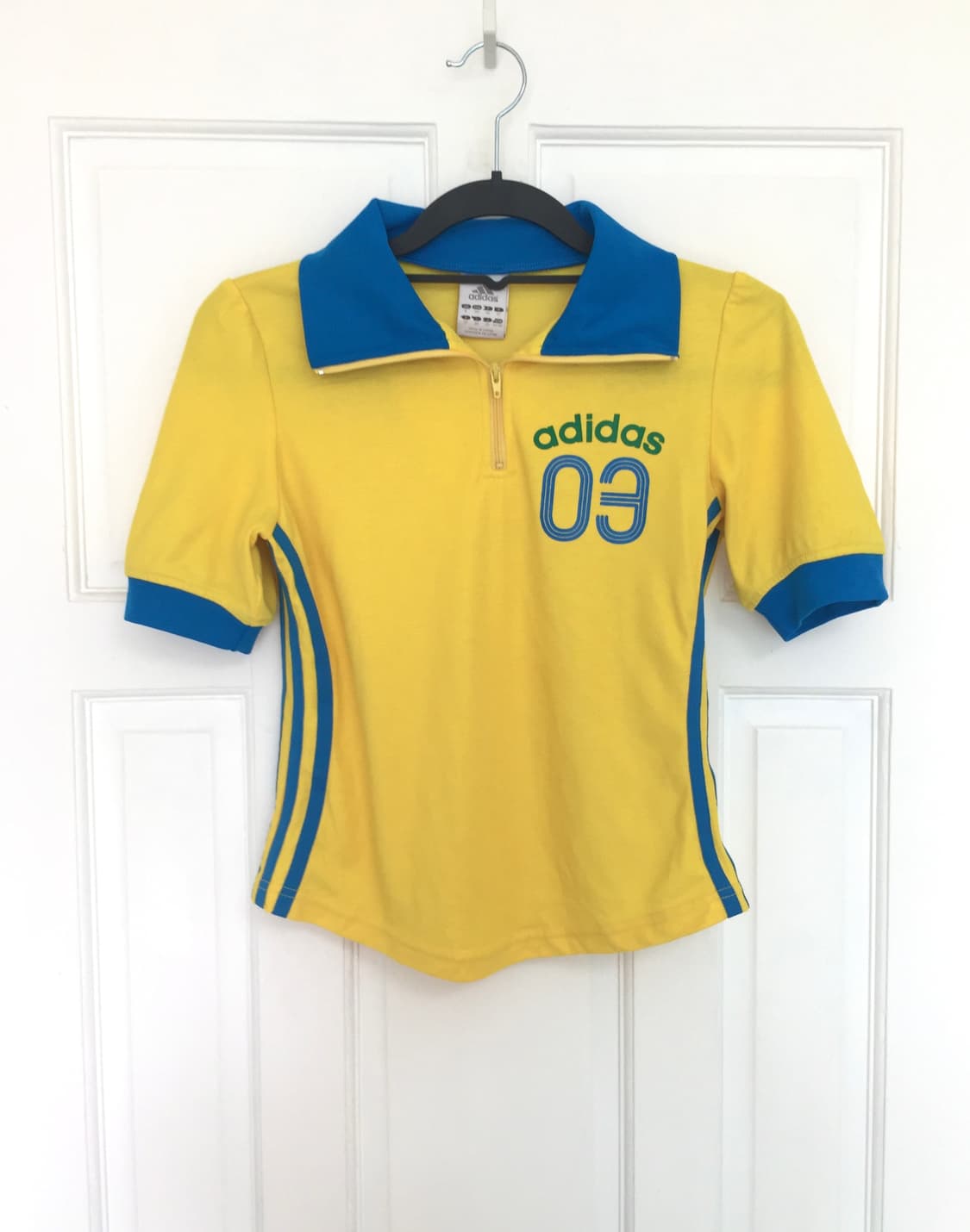 아디다스 옐로우 카라탑 adidas 상품이미지1