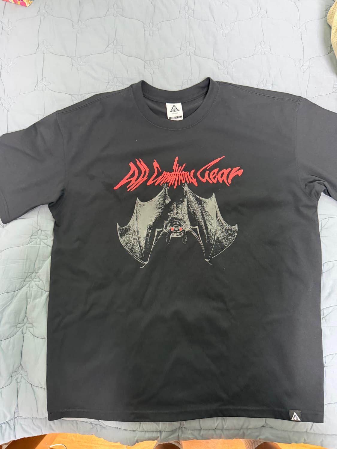 나이키 acg 드라이핏 배트맨 반팔티 L사이즈 실착1회 새상품급 판매 상품이미지1