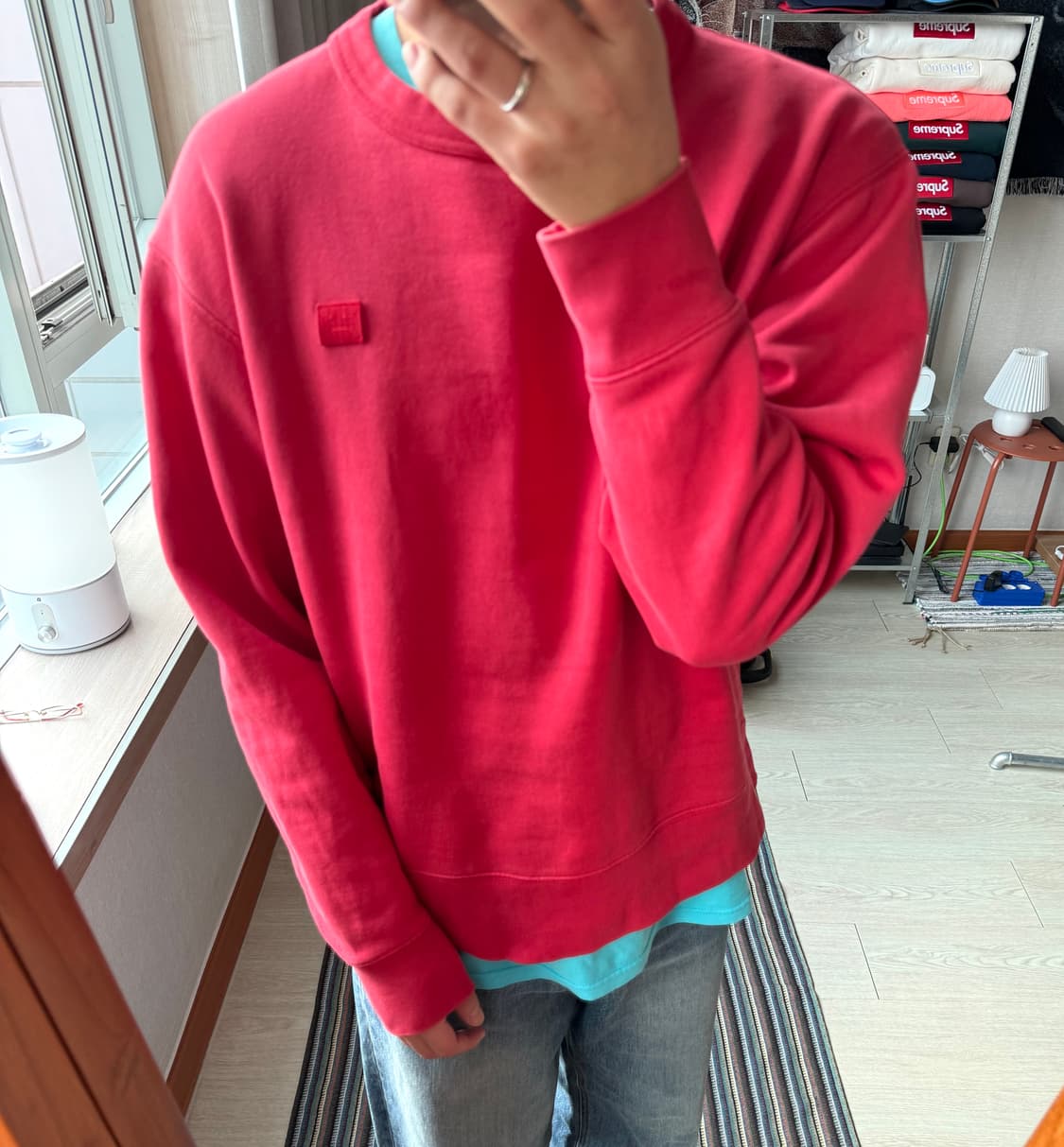 아크네 스튜디오 페이스 맨투맨 상품이미지1