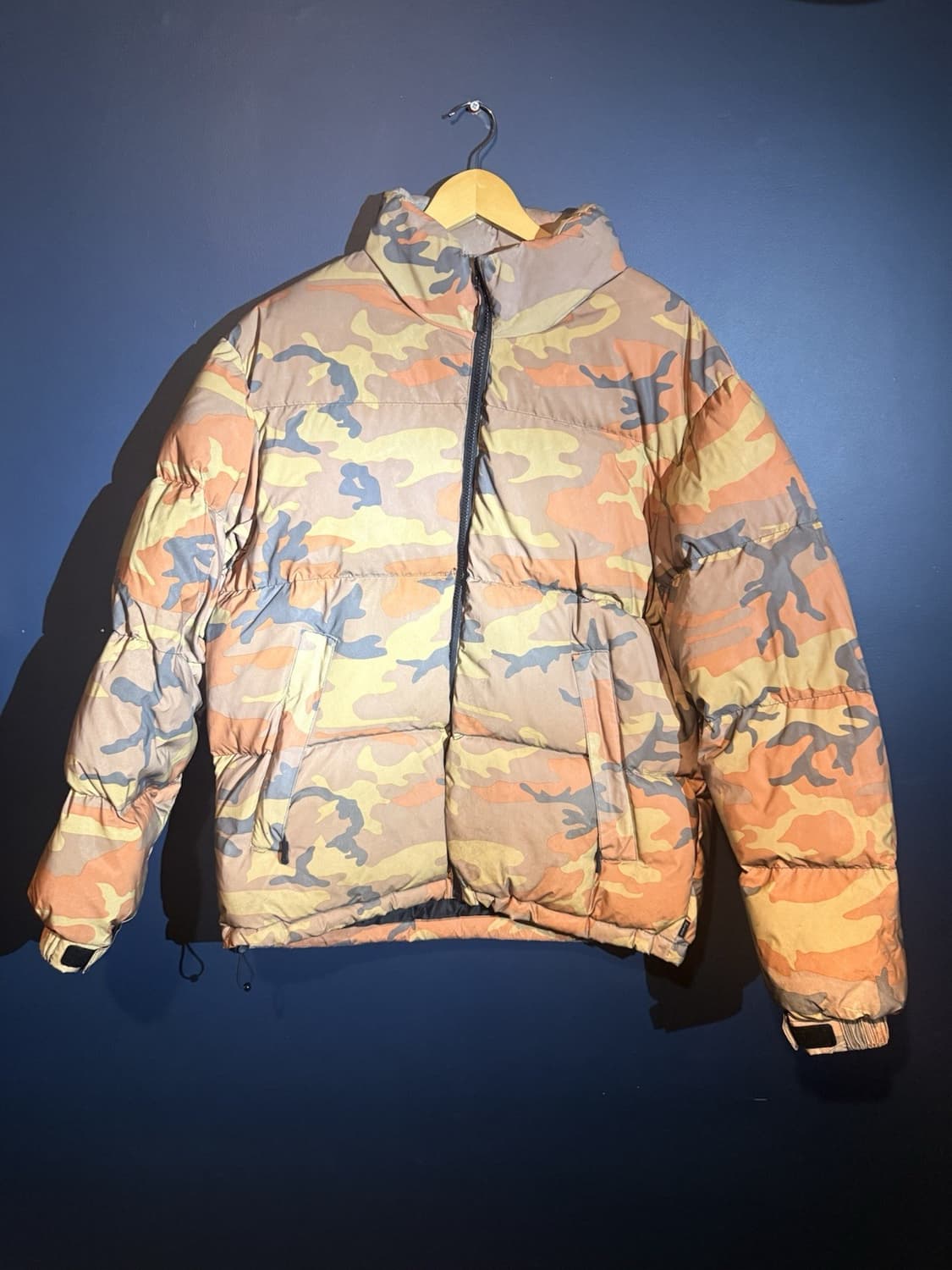 슈프림 리플렉티브 카모 다운 패딩 자켓 상품이미지1