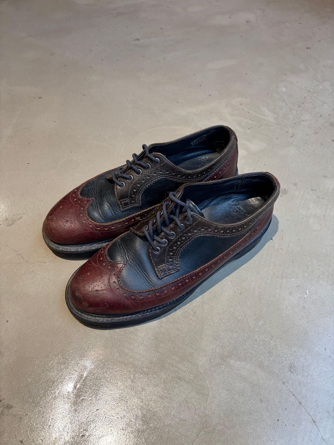 250) Dr. Martens 투톤 더비 슈즈 상품이미지1