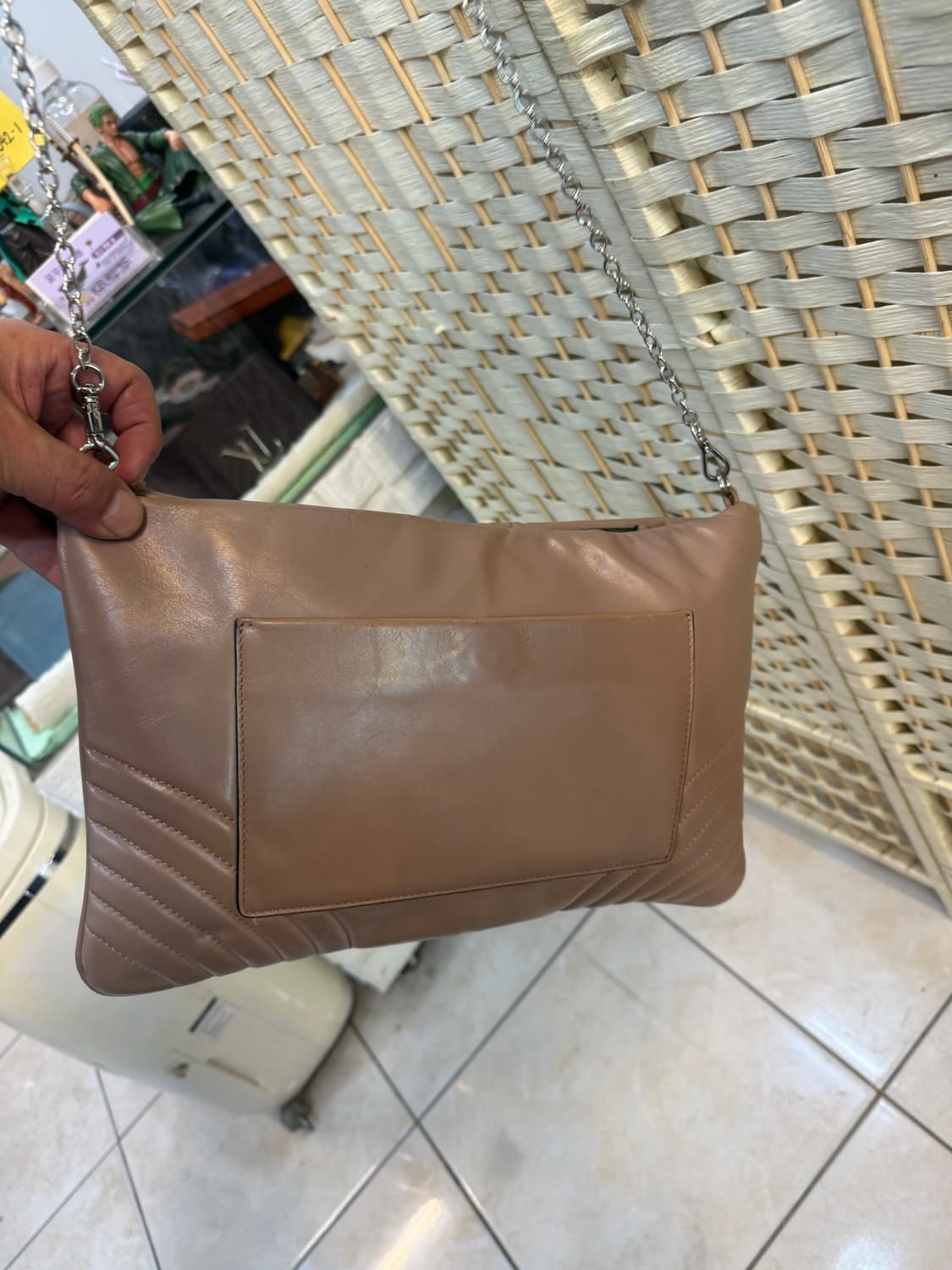 정품 프라다 다이어그램 퀄팅 클러치 크로스백 팝니다 상품이미지4