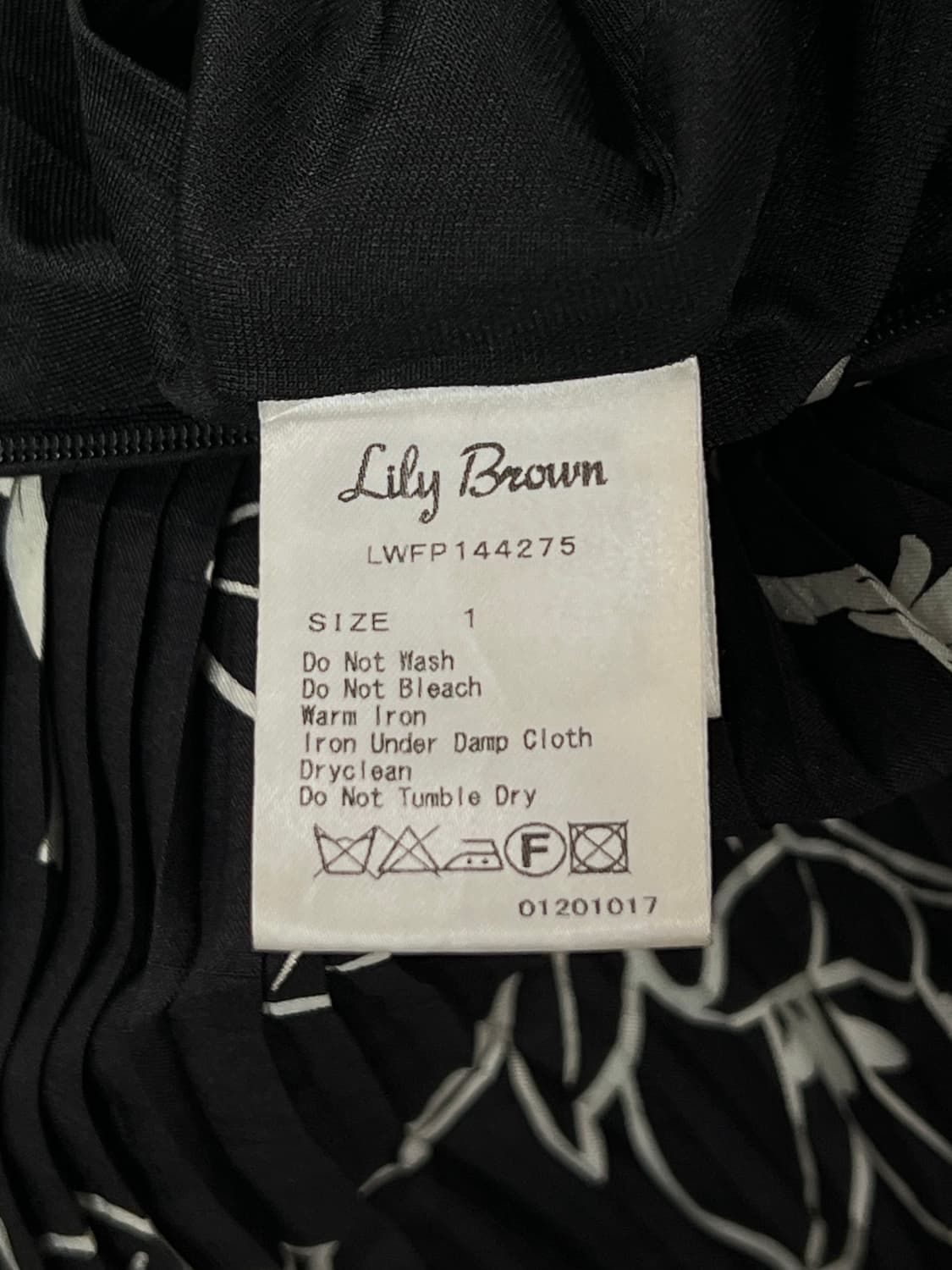 LILY BROWN 플리츠 패턴 쇼츠  상품이미지7