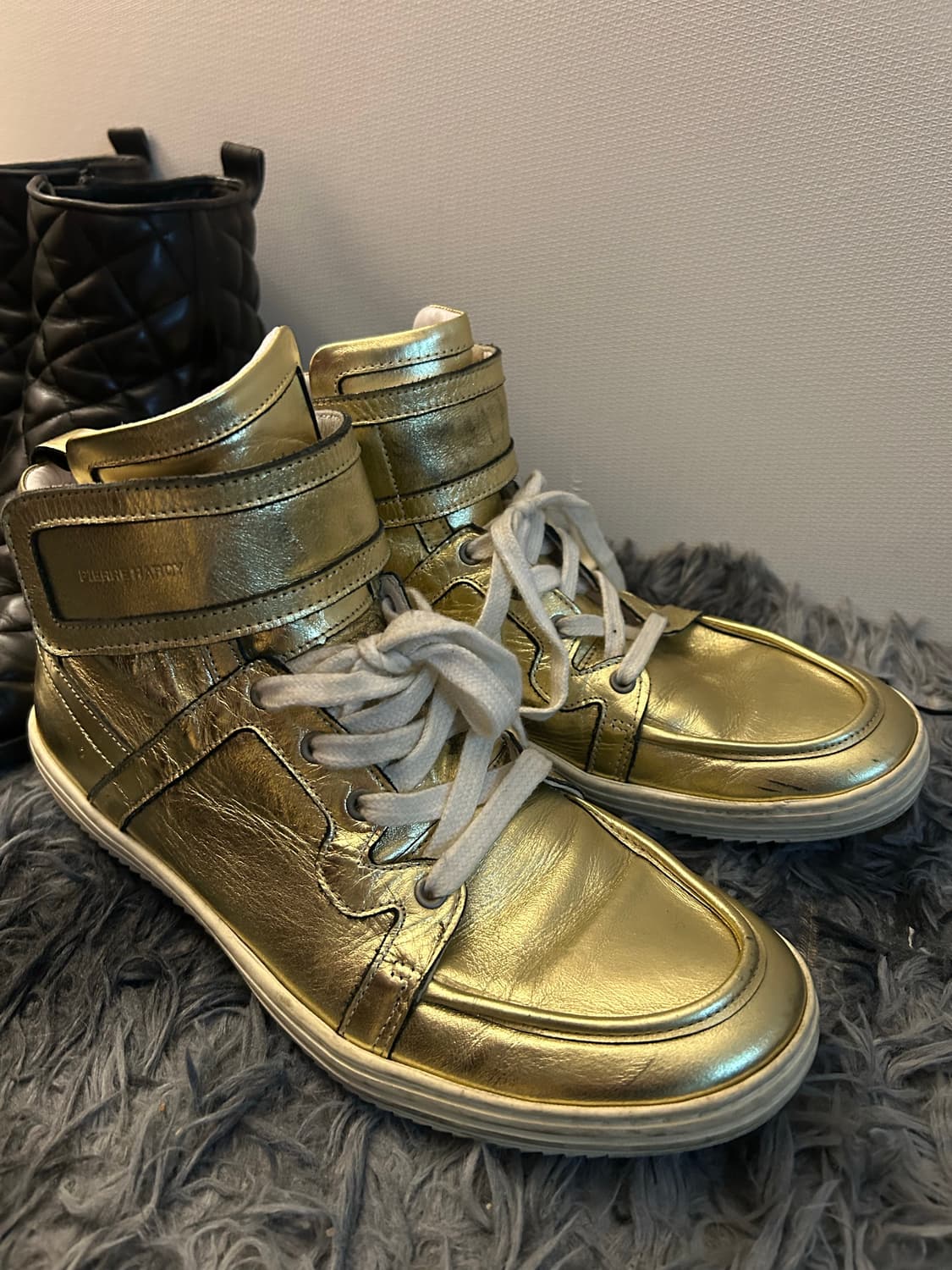 Pierre Hardy Leather High Top Gold 상품이미지1