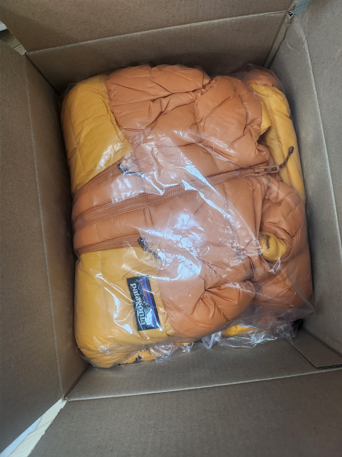 파타고니아 알프로프트 패딩 L 새상품 피츠로이 상위모델 상품이미지1