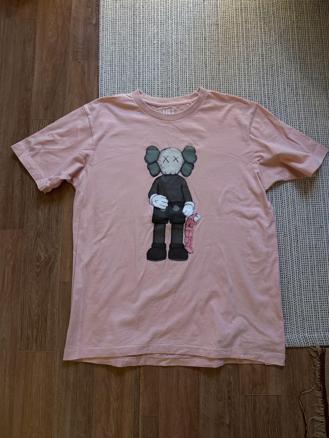 유니클로 카우스 xl 상품이미지1