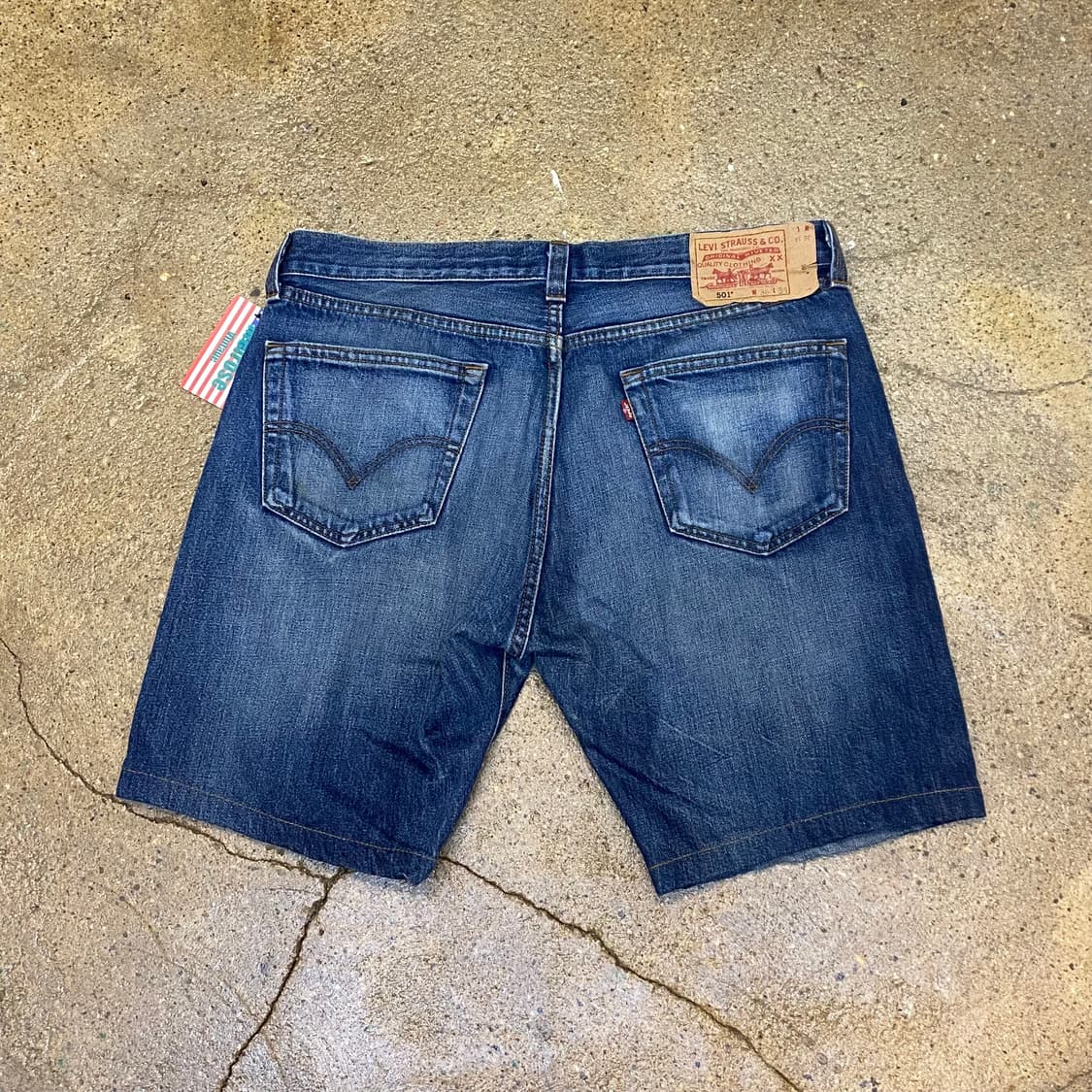 미국 빈티지 리바이스 501 워싱 진청바지 반바지 36size 상품이미지5