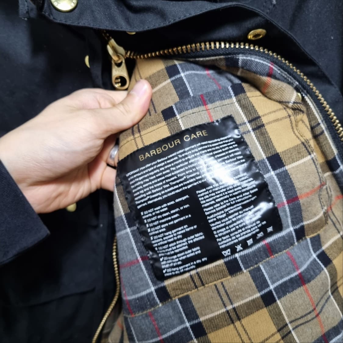 바버 인터네셔널 A7 블랙 자켓 상품이미지7