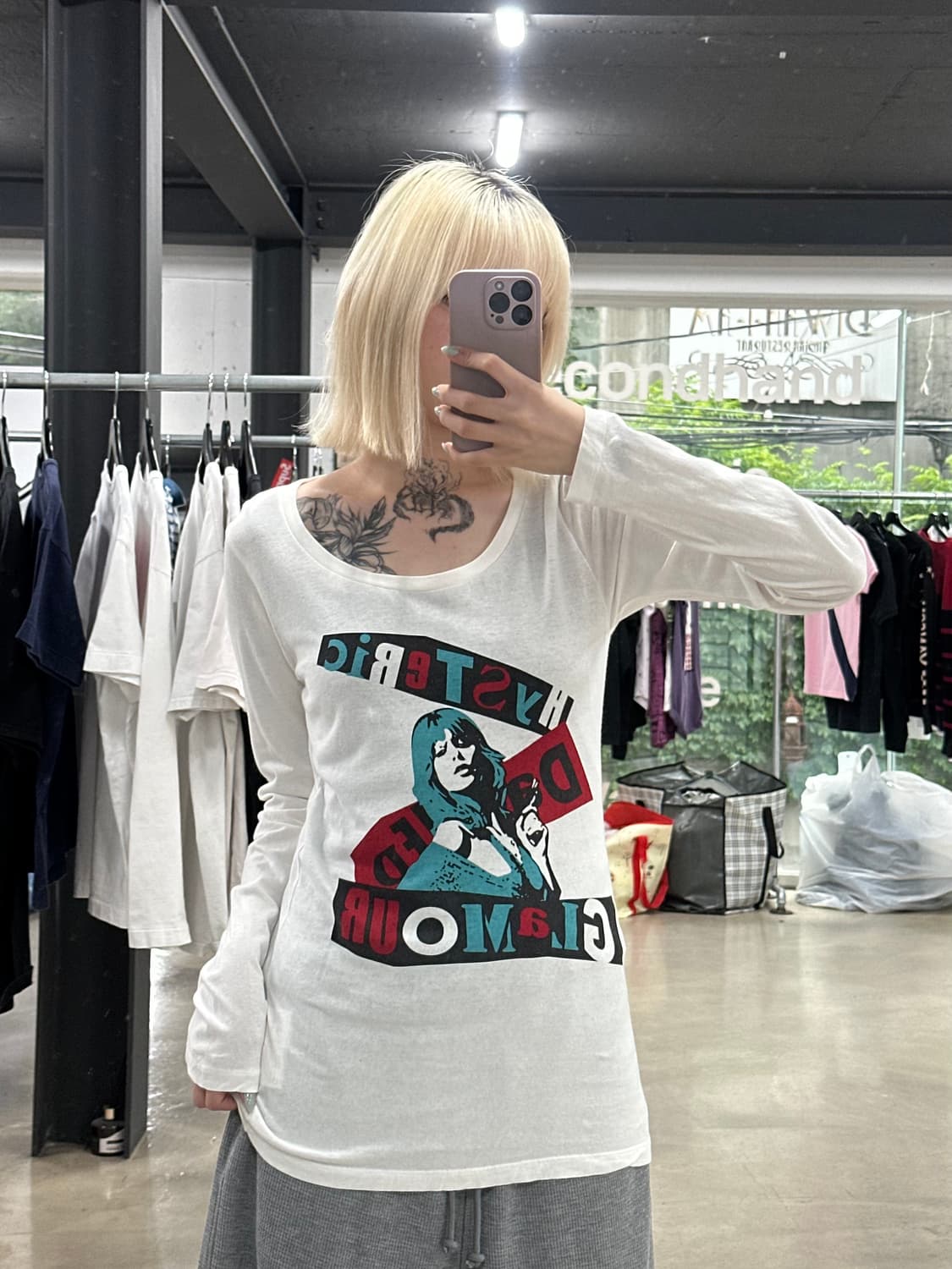 히스테릭 글래머 히스걸 프린팅 롱슬리브 라운드넥 티셔츠 상품이미지1