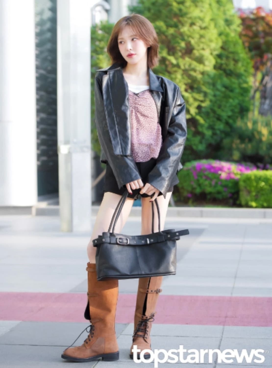 <웬디 착용> 여밈 가방 상품이미지3