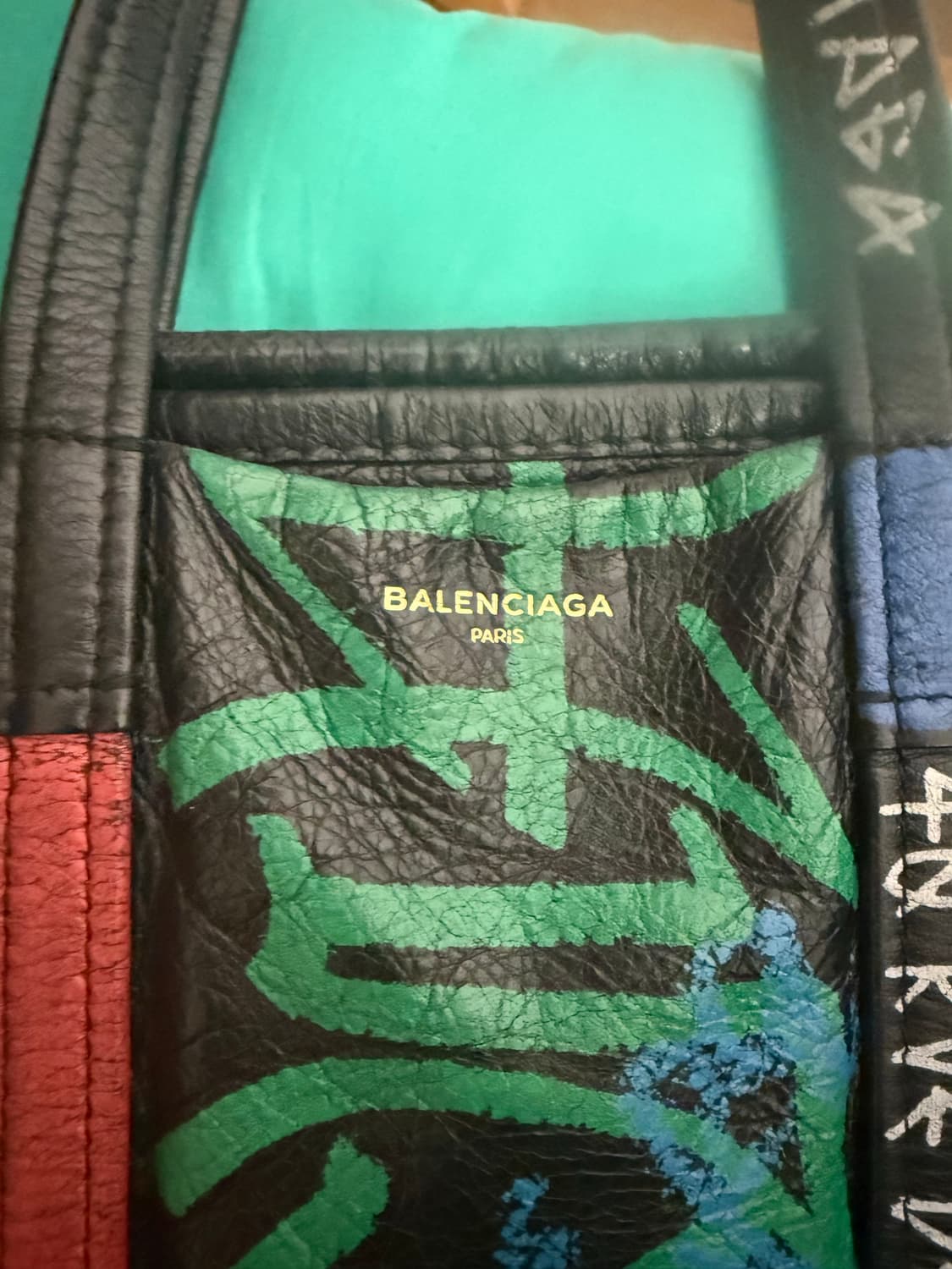 발렌시아가 그래피티 바자르 Small 가방 상품이미지4