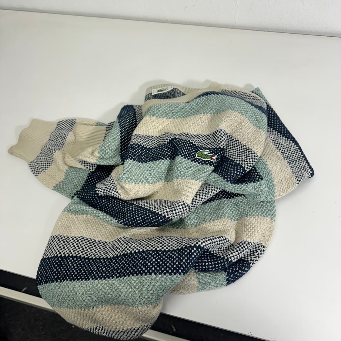 M 100 라코스테 단가라 루즈핏 라운드면니트 상품이미지1