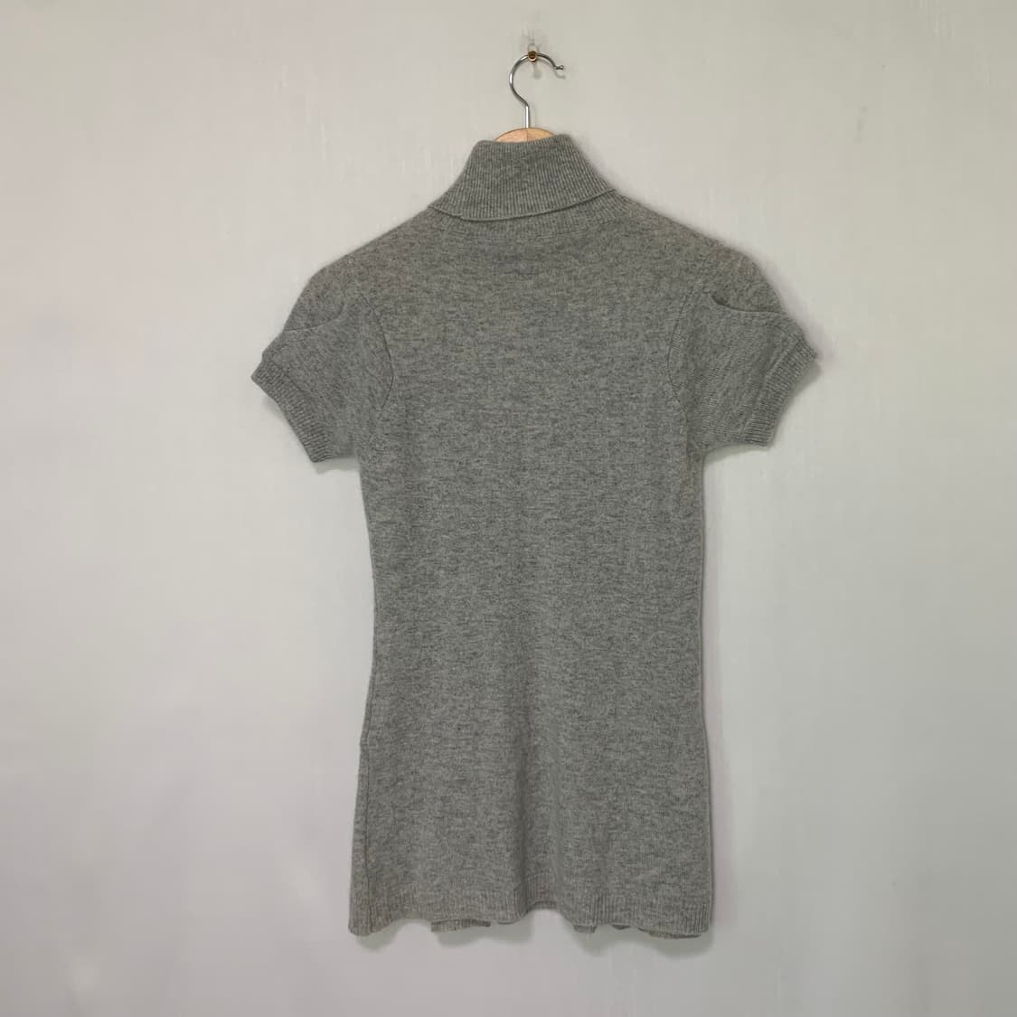 캐시미어 100 터틀넥 반팔 니트 플리츠 미니 원피스 레이어드 탑 상품이미지4