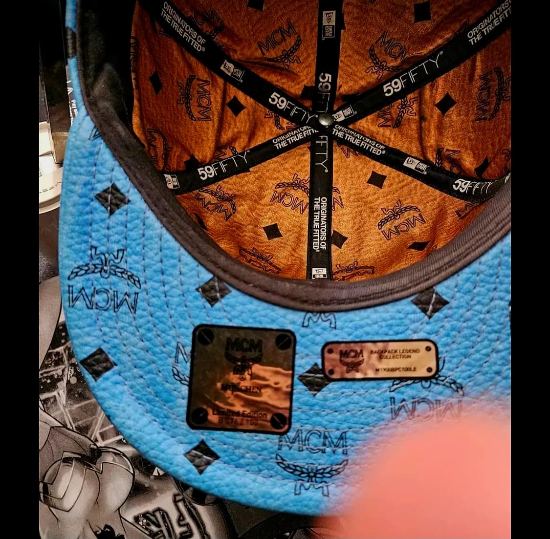 MCM 천연가죽 모자 한정판 팝니다 상품이미지7