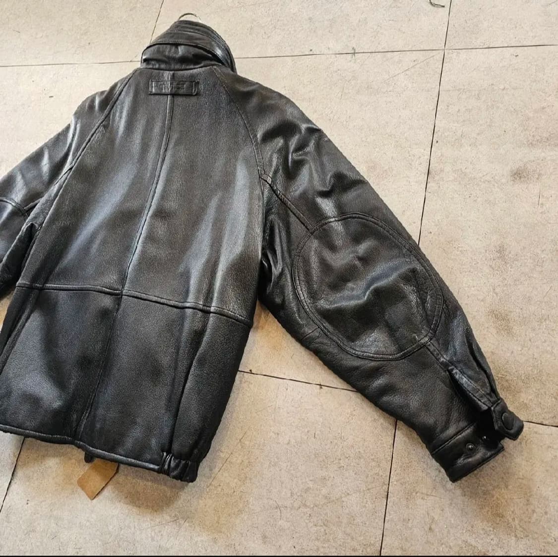 노티카 사슴가죽 봄버자켓 상품이미지9