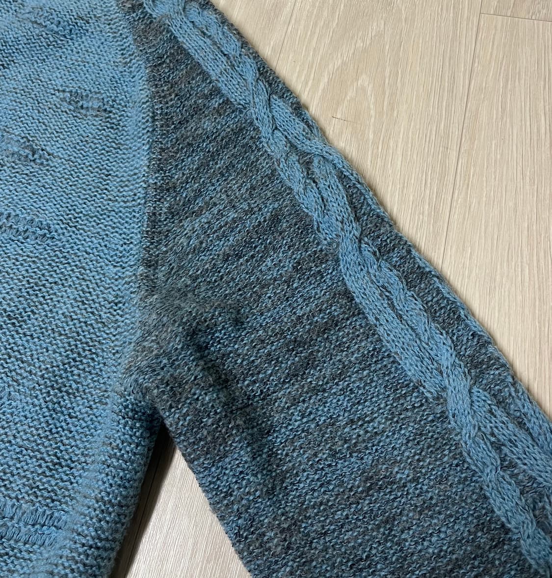 SYSTEM 니트 판매합니다 상품이미지3