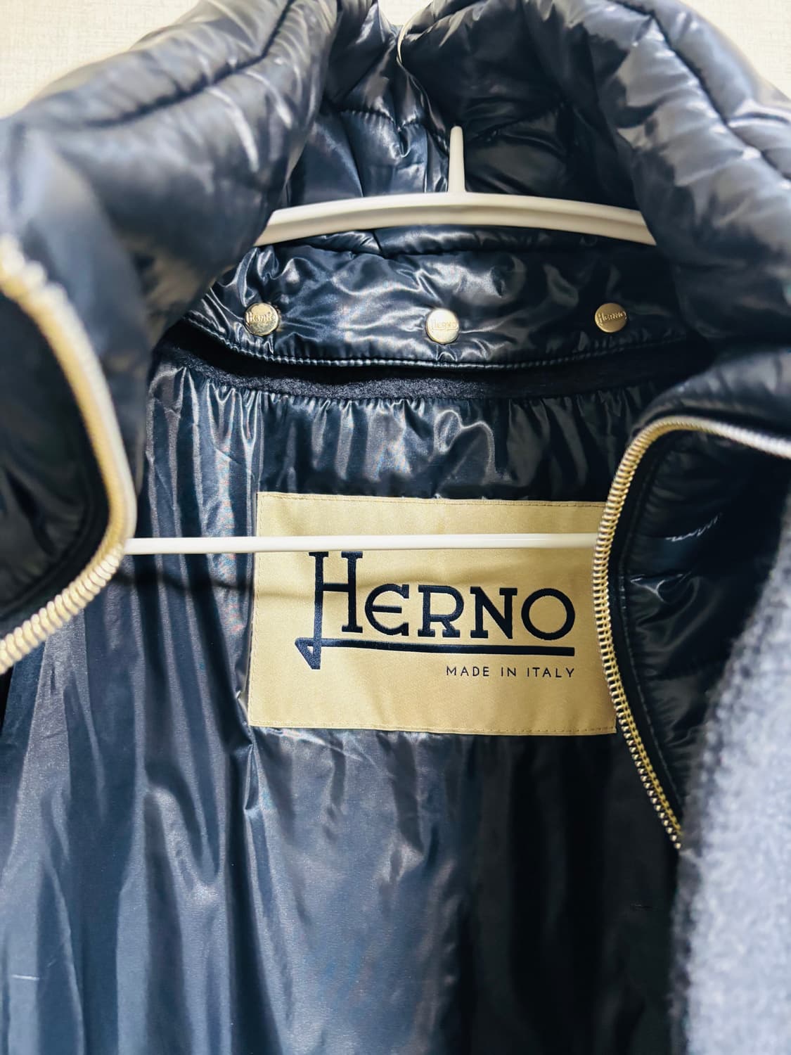 HERNO 에르노 울트라 라이트 뉴 모던 패딩 코트 상품이미지5