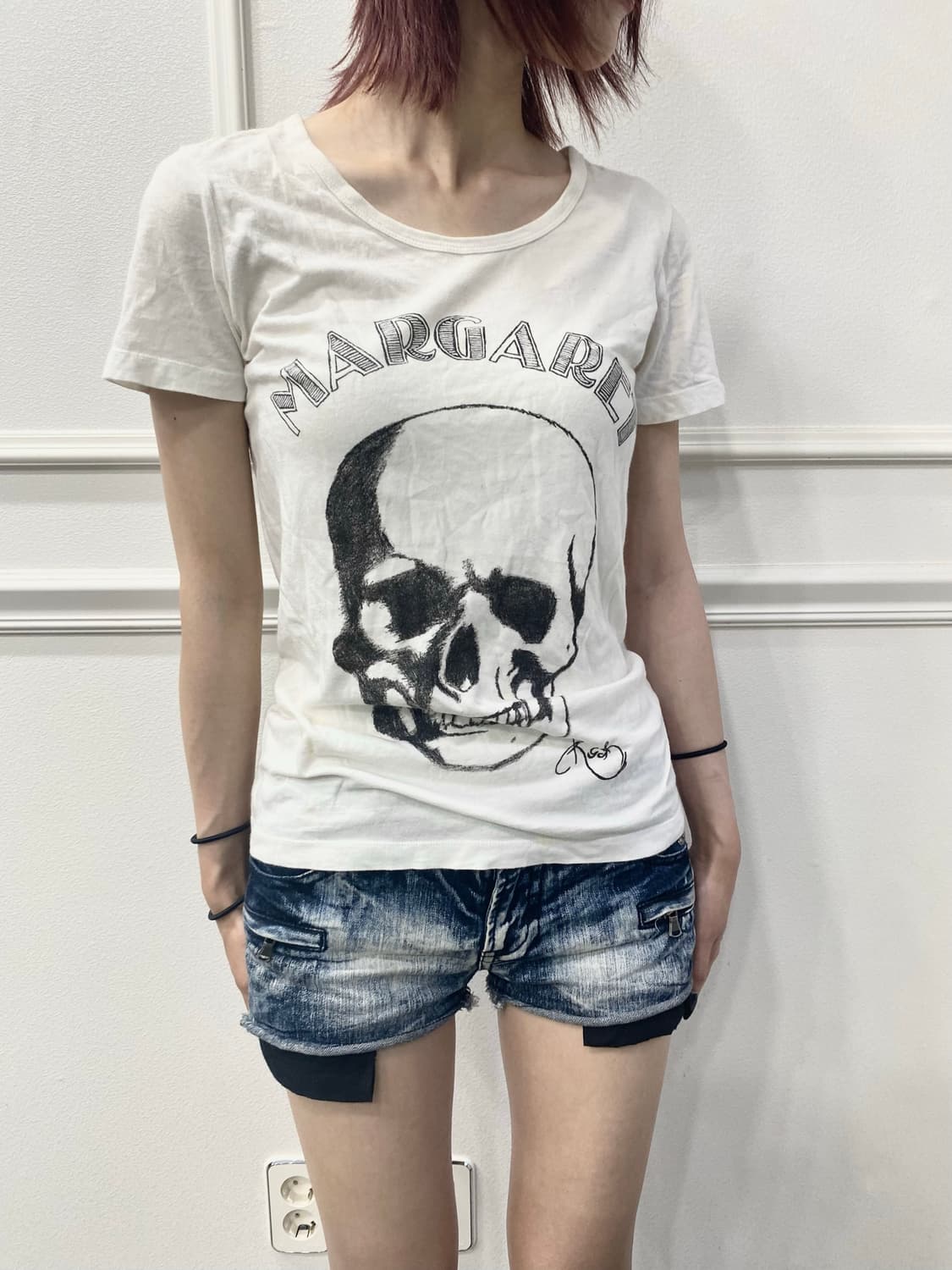 Margaret Skull Print Tee 상품이미지1