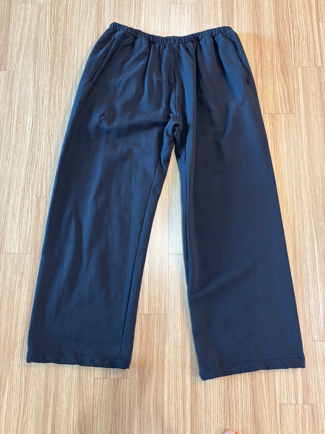 [2] [YEEZY SZN X SHOW PACK] SP-01 Black 상품이미지2