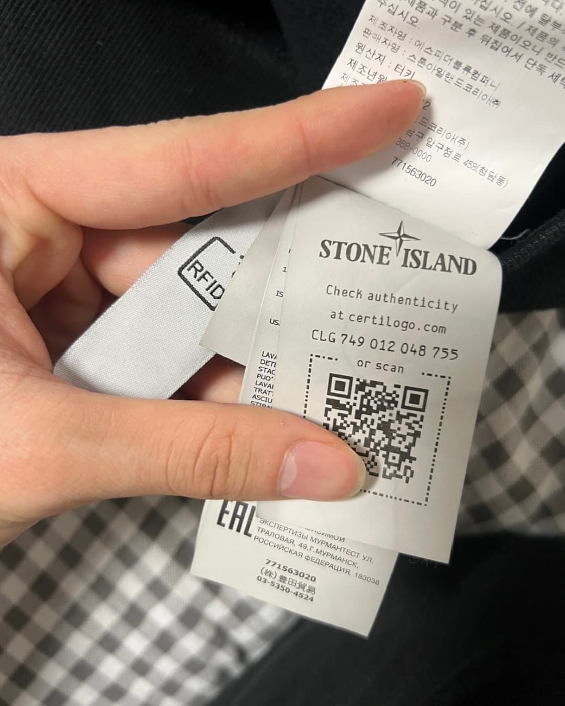 22FW 스톤아일랜드 크루넥 맨투맨 상품이미지2