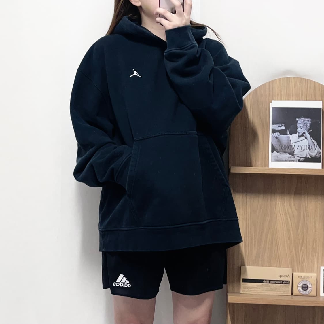 [정품] 조던 블랙 패치로고 기모 후드티 [ 4XL ] 상품이미지3