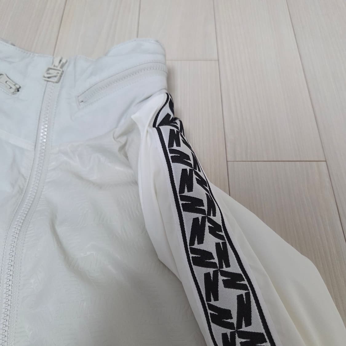 나이키 우븐 아노락 바람막이 상품이미지5