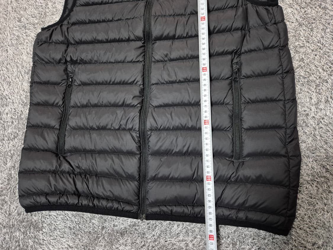 데카트론 남성 울트라라이트 덕다운 조끼 M 상품이미지9