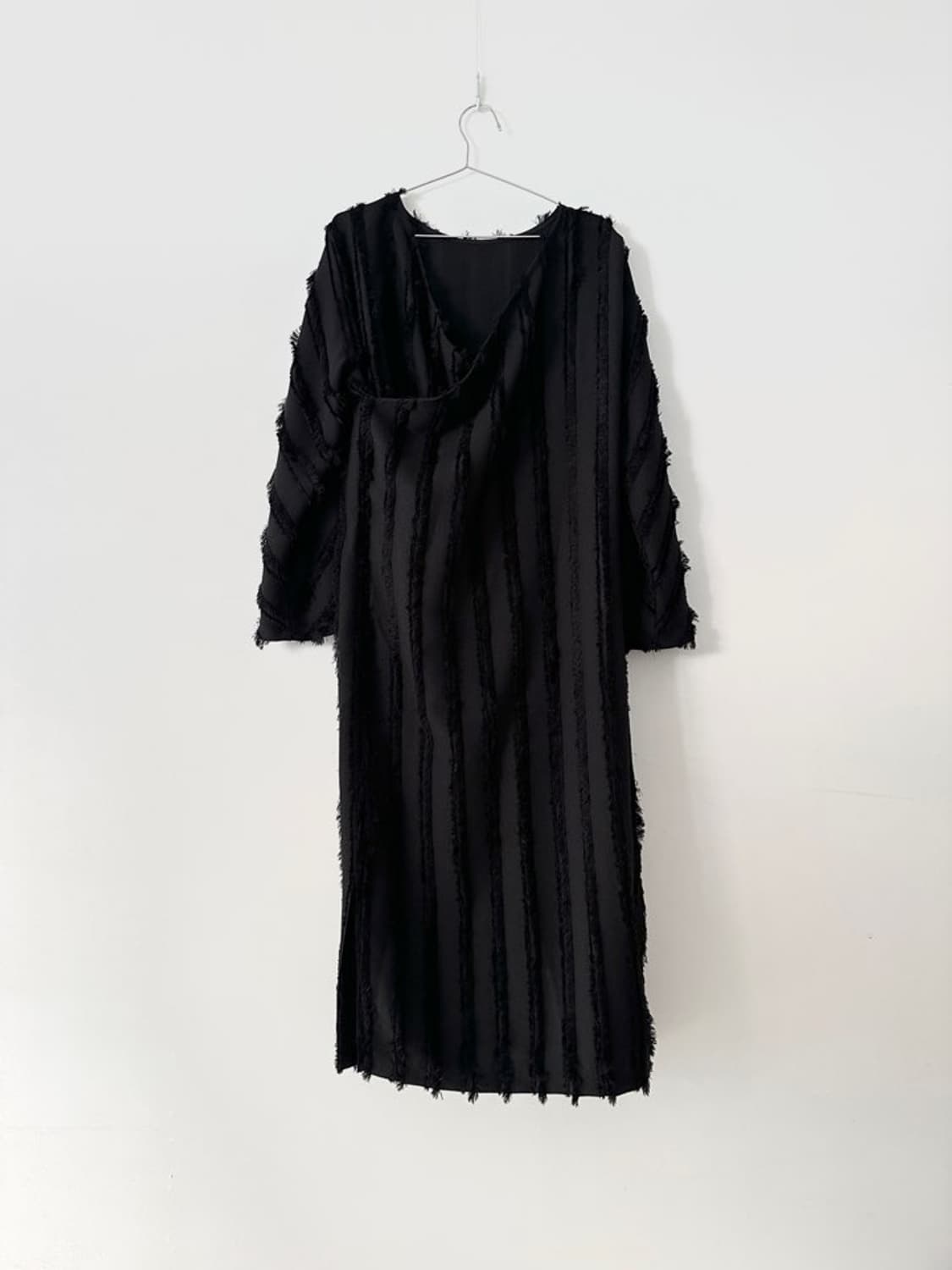 Tassel long wrap ops / black 상품이미지3