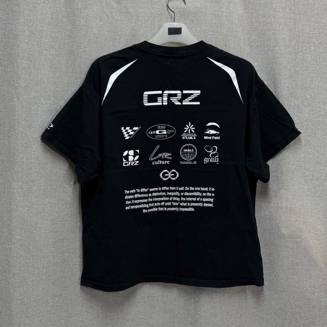 [F] GRAILZ 그레일즈 블랙 반팔 라운드 티셔츠 상품이미지4