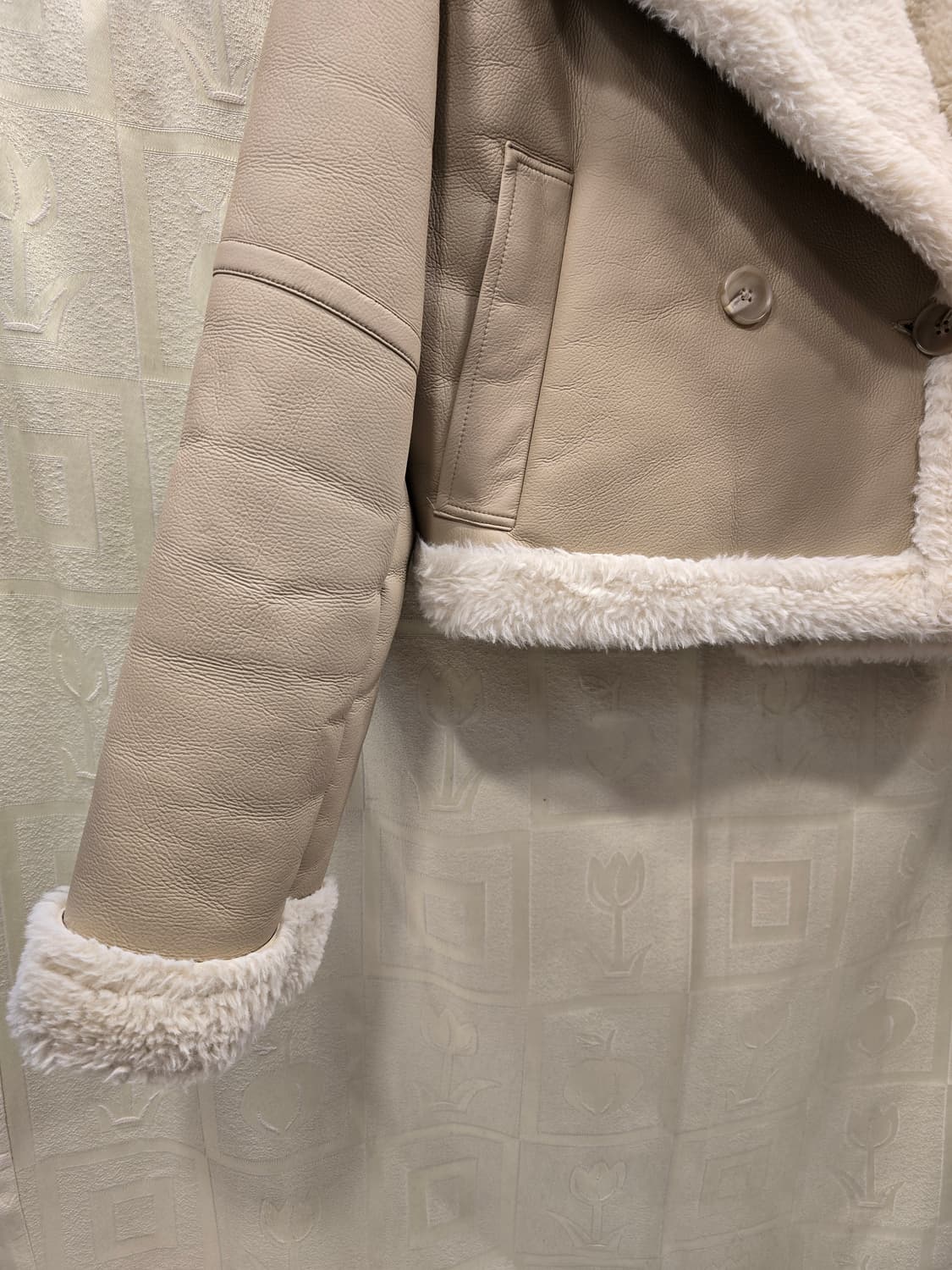 메이빈스 프렌치 레더 숏 무스탕 프리사이즈 상품이미지6