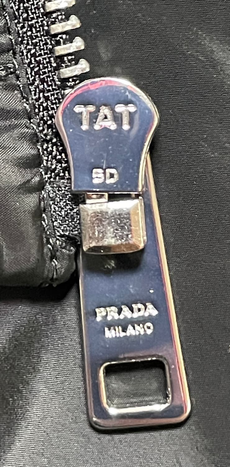 [국내매장판] 프라다 패디드 자켓 54 상품이미지3