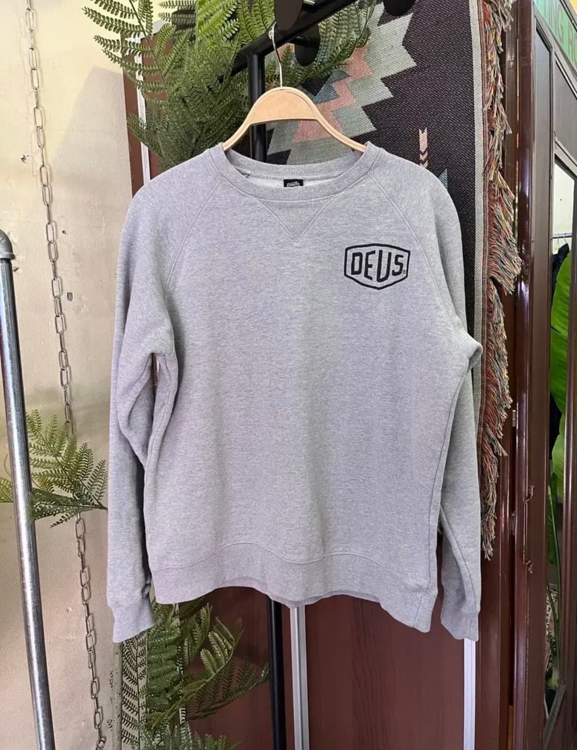 데우스 미키나 서울 맨투맨 상품이미지1