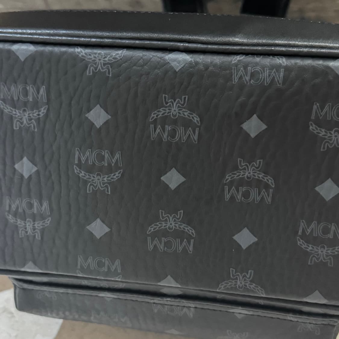 mcm 블랙 스타크 백팩 S 양산형 지뢰계 상품이미지8
