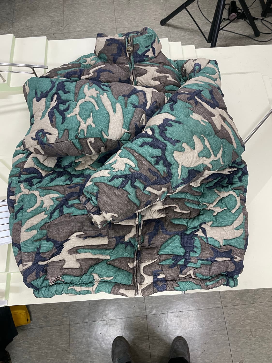 ERL 카모 패딩 L 상품이미지2